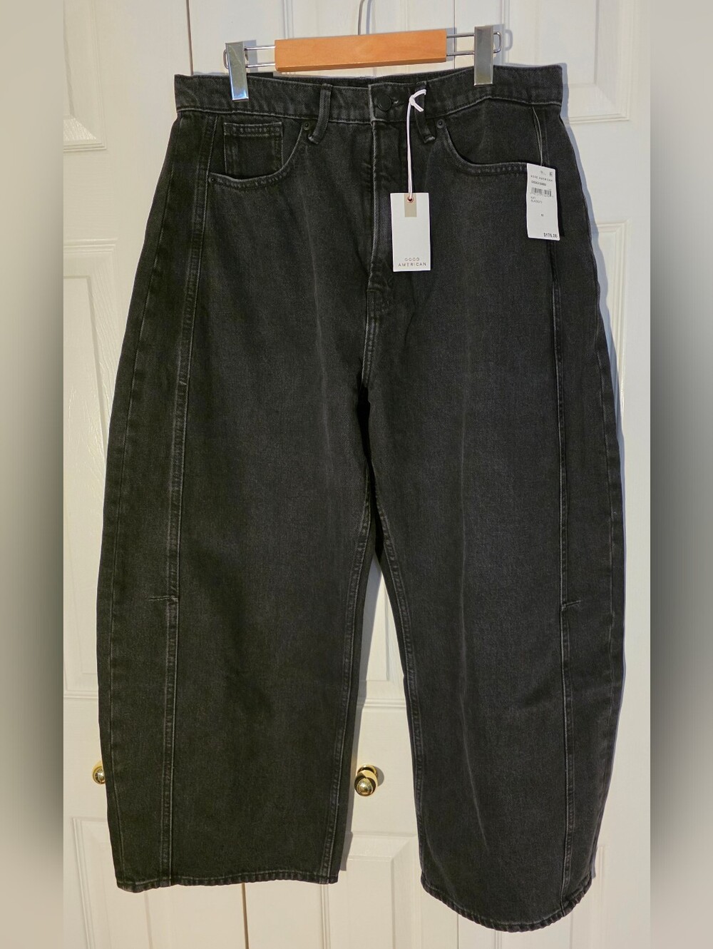 Good American Good Extreme Barrel Jeans in Black 373  Size 10/30 NWT - Picture 6 of 12